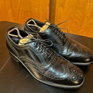 🖤 Florsheim Black Leather Wingtip Oxford Shoes – Men’s Size 10 🖤